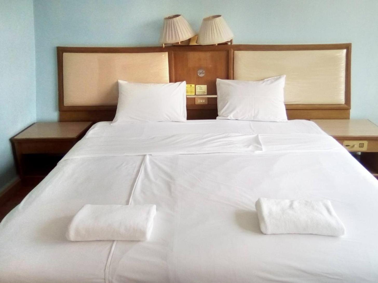 Wish Inn Chidlom V วิช อินน์ ชิดลม 2 Bangkok Buitenkant foto